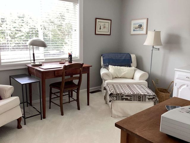 73 Park Road, South Burlington, VT 05403