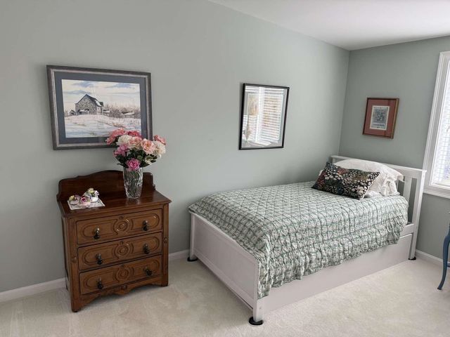 73 Park Road, South Burlington, VT 05403