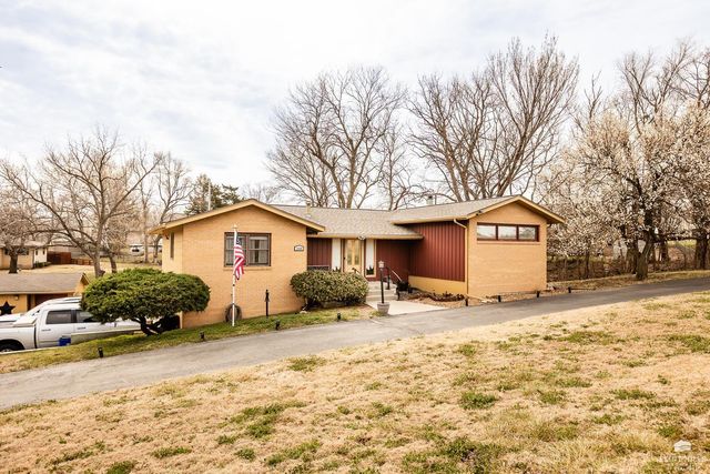 1545 McFarland Road, Junction City, KS 66441