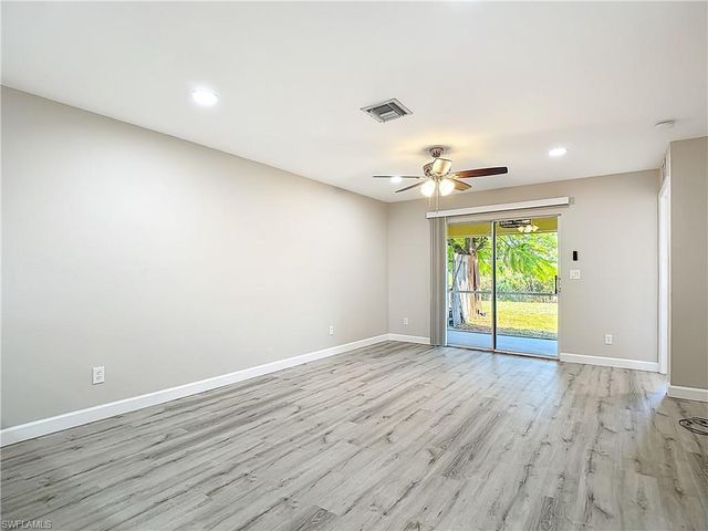 4906 Majorca Palms DR, Fort Myers, FL 33905