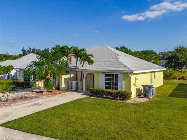 4906 Majorca Palms DR, Fort Myers, FL 33905