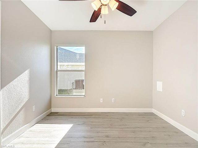 4906 Majorca Palms DR, Fort Myers, FL 33905