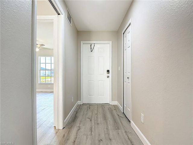 4906 Majorca Palms DR, Fort Myers, FL 33905