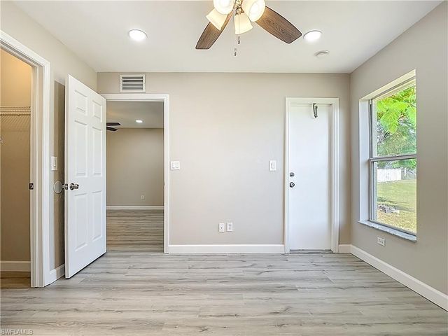 4906 Majorca Palms DR, Fort Myers, FL 33905