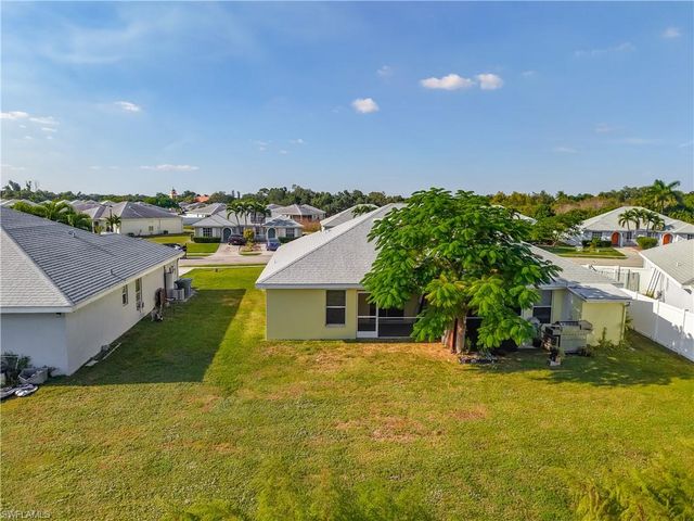 4906 Majorca Palms DR, Fort Myers, FL 33905