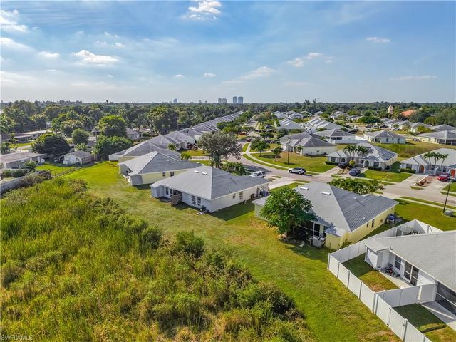 4906 Majorca Palms DR, Fort Myers, FL 33905