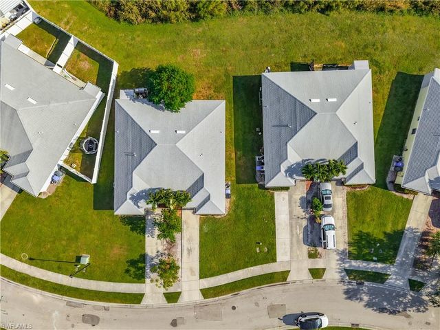 4906 Majorca Palms DR, Fort Myers, FL 33905