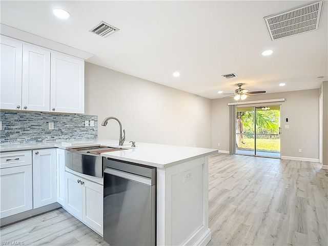 4906 Majorca Palms DR, Fort Myers, FL 33905