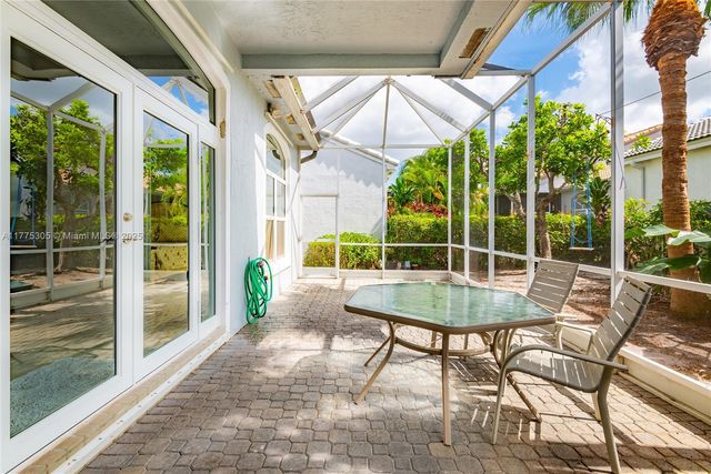 23274 Alora Dr, Boca Raton, FL 33433