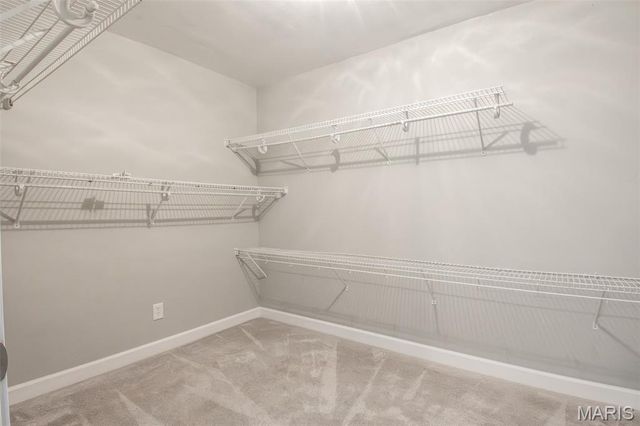 208 S Greenway Drive, Holts Summit, MO 65043