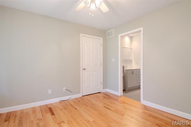 208 S Greenway Drive, Holts Summit, MO 65043