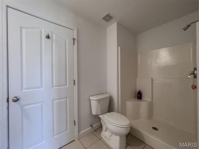 208 S Greenway Drive, Holts Summit, MO 65043