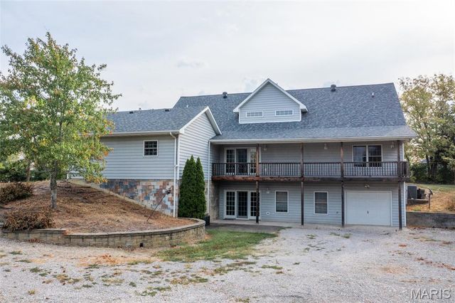 208 S Greenway Drive, Holts Summit, MO 65043