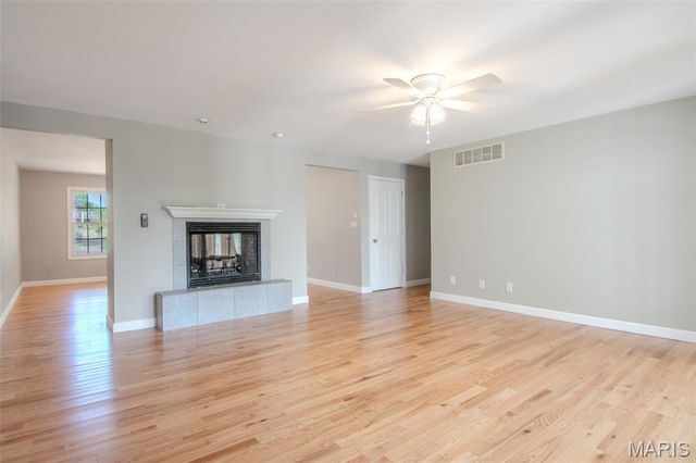 208 S Greenway Drive, Holts Summit, MO 65043