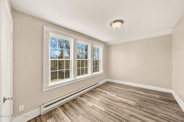 120 BOONVILLE ROAD, Jefferson City, MO 65109