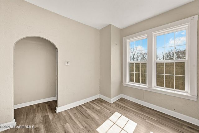 120 BOONVILLE ROAD, Jefferson City, MO 65109