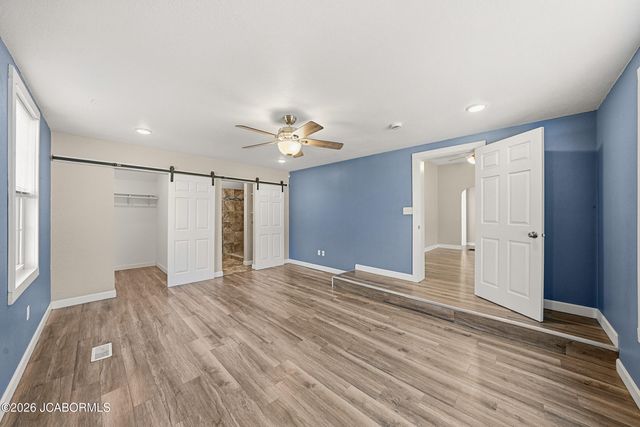 120 BOONVILLE ROAD, Jefferson City, MO 65109