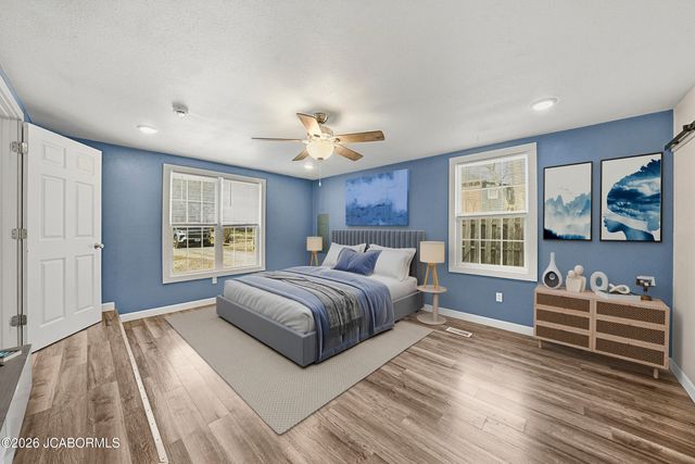 120 BOONVILLE ROAD, Jefferson City, MO 65109