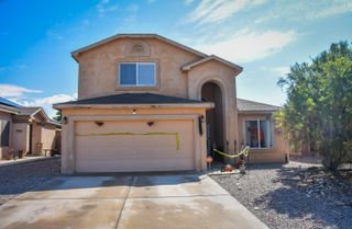 96 Avenida Jardin, Los Lunas, NM 87031