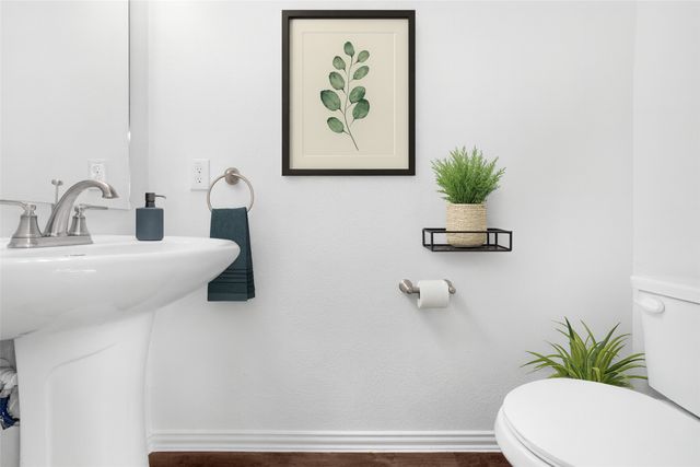 114 Brookline Drive, Terrell, TX 75160