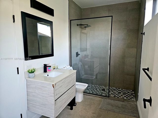 7105 NE 4th Ct 2, Miami, FL 33138