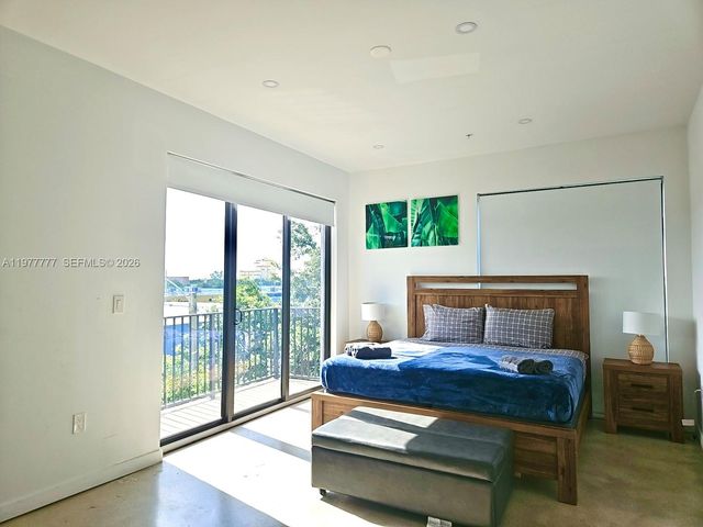 7105 NE 4th Ct 2, Miami, FL 33138