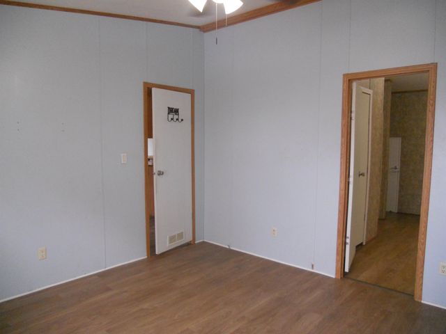 183 Almond Rd, Big Sandy, TX 75755