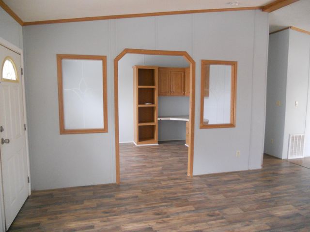 183 Almond Rd, Big Sandy, TX 75755