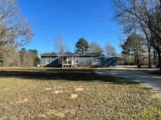 183 Almond Rd, Big Sandy, TX 75755