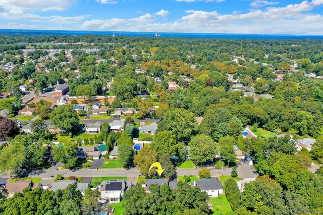 719 Glenridge Lane, East Northport, NY 11731