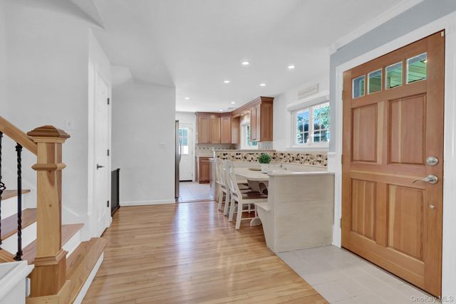 719 Glenridge Lane, East Northport, NY 11731