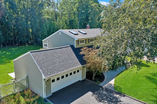 719 Glenridge Lane, East Northport, NY 11731
