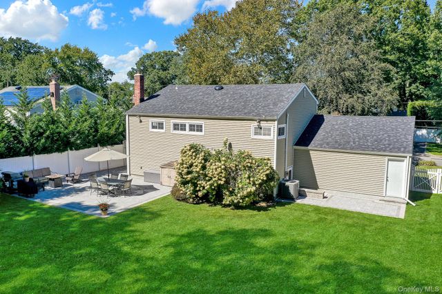 719 Glenridge Lane, East Northport, NY 11731