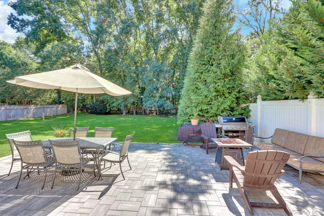 719 Glenridge Lane, East Northport, NY 11731