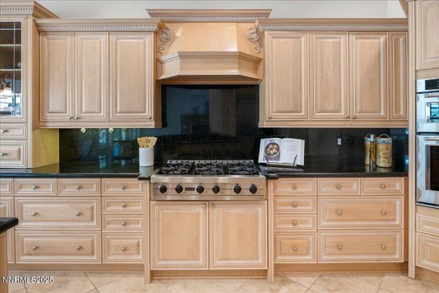 4990 Mountainshyre Road, Reno, NV 89519