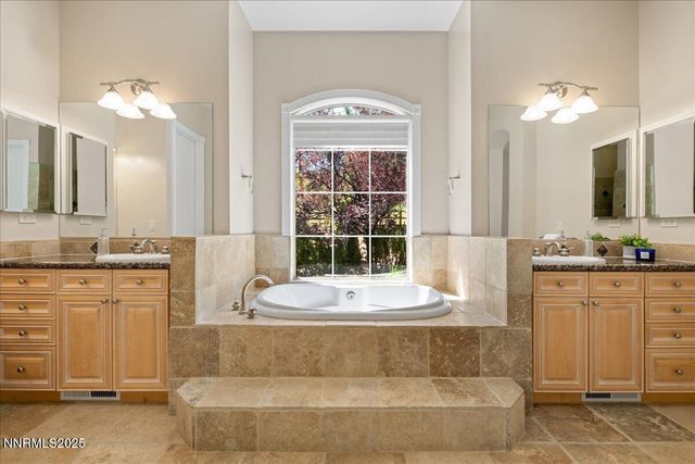 4990 Mountainshyre Road, Reno, NV 89519