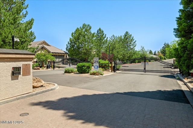 4990 Mountainshyre Road, Reno, NV 89519