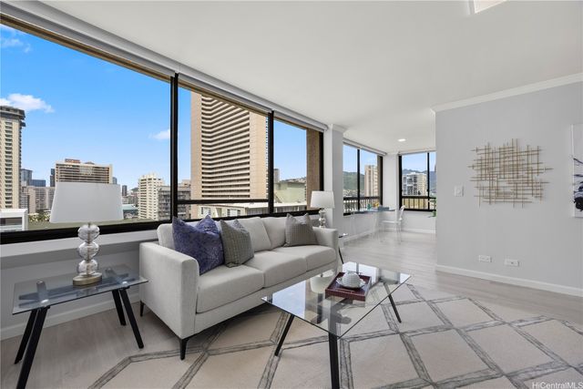 430 Lewers Street 1501, Honolulu, HI 96815