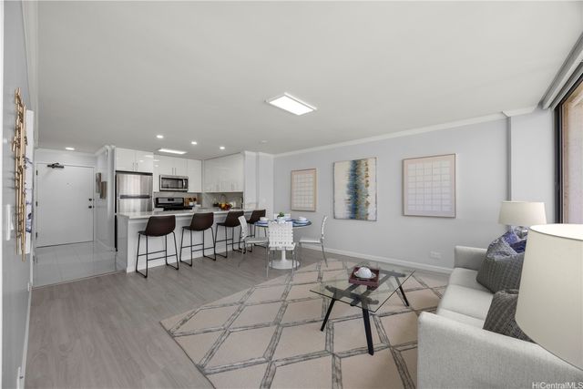 430 Lewers Street 1501, Honolulu, HI 96815