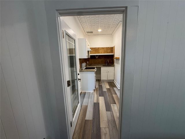 142 6TH AVENUE N 1, St Petersburg, FL 33701