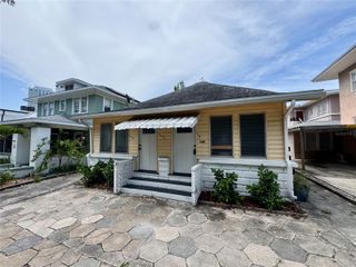 142 6TH AVENUE N 1, St Petersburg, FL 33701