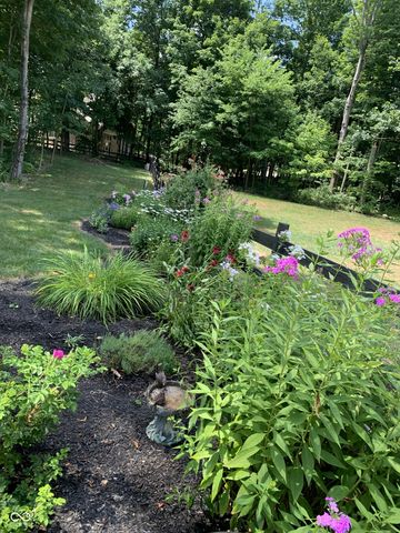 702 Morningside Drive, Zionsville, IN 46077