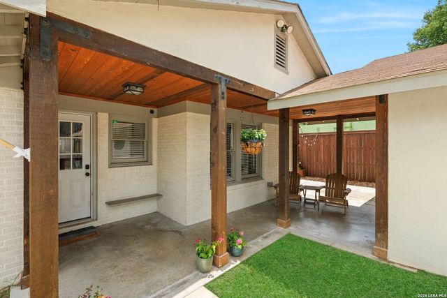 440 W Lynwood, San Antonio, TX 78212