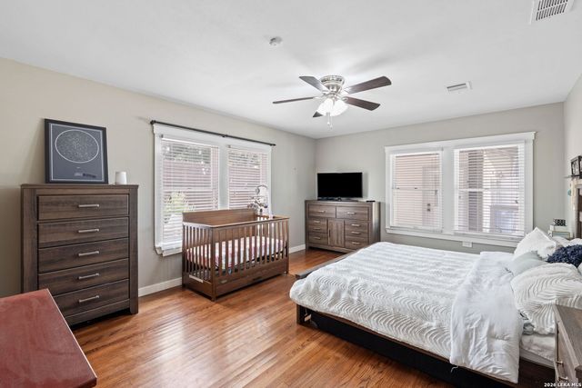 440 W Lynwood, San Antonio, TX 78212