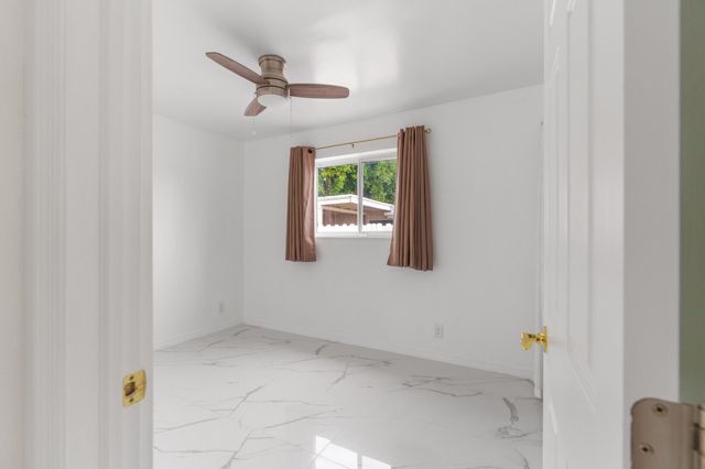 201 NE 28th Court, Boynton Beach, FL 33435