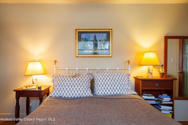 95 Lakeview Avenue, Kingston, NY 12401