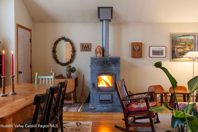 95 Lakeview Avenue, Kingston, NY 12401