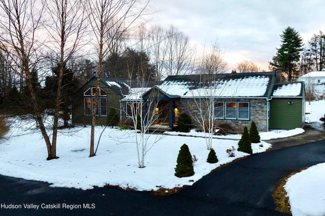 95 Lakeview Avenue, Kingston, NY 12401