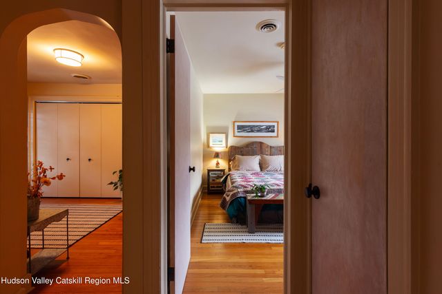 95 Lakeview Avenue, Kingston, NY 12401