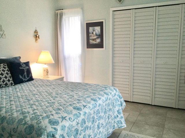 3882 SE Canvas Back Place, Stuart, FL 34997